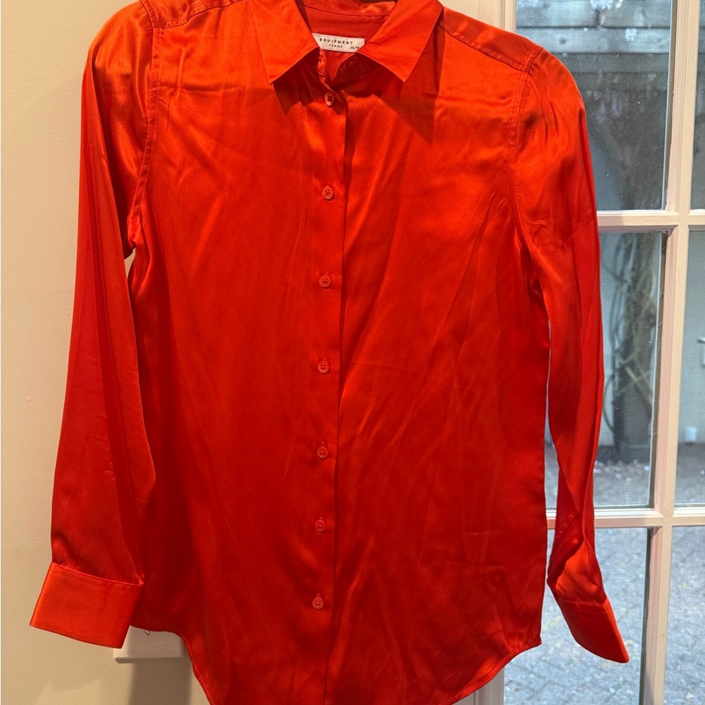 Equipment Silk Shirt in Red, XS